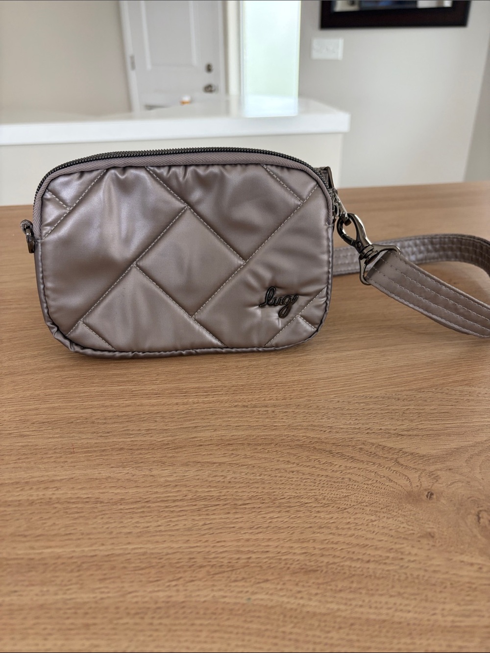 Lug Coupe SE - Metallic Taupe